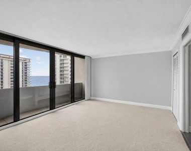 4200 N Ocean - Photo Thumbnail 11