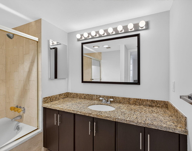 5200 N Ocean Drive - Photo Thumbnail 20