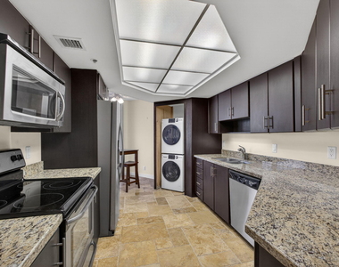 5200 N Ocean Drive - Photo Thumbnail 10