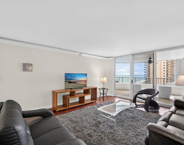 5200 N Ocean Drive - Photo Thumbnail 6