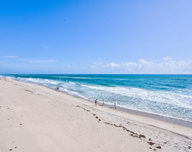 5200 N Ocean Drive - Photo Thumbnail 25