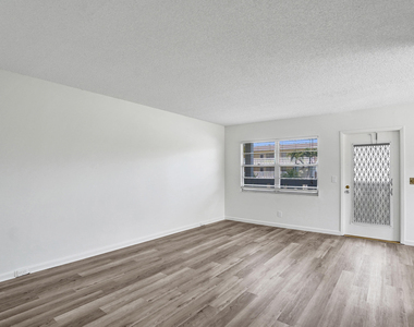 57 Dorset Drive - Photo Thumbnail 4