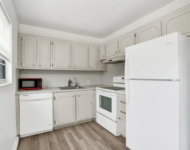 57 Dorset Drive - Photo Thumbnail 5