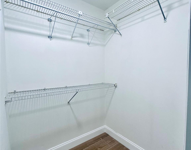 14676 Canalview Drive - Photo Thumbnail 9