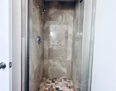 14676 Canalview Drive - Photo Thumbnail 7