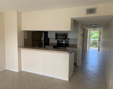 293 Cypress Point Drive - Photo Thumbnail 3