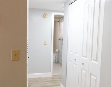 2851 Somerset Drive - Photo Thumbnail 9