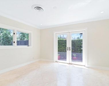 2625 Ne 12th Street - Photo Thumbnail 21