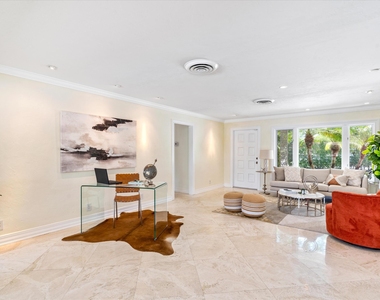 2625 Ne 12th Street - Photo Thumbnail 5