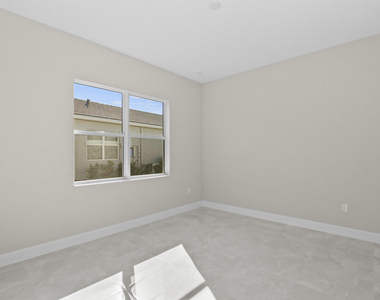 14823 Wildwood Circle - Photo Thumbnail 48