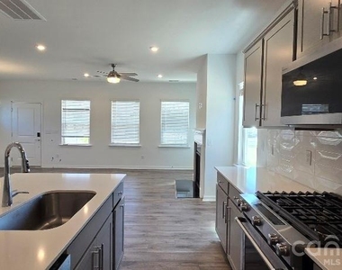 13033 Garren View Lane - Photo Thumbnail 1