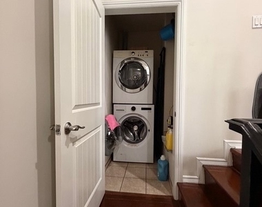 631 E Magnolia - Photo Thumbnail 10