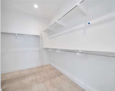 20626 Deer Grass Court - Photo Thumbnail 8