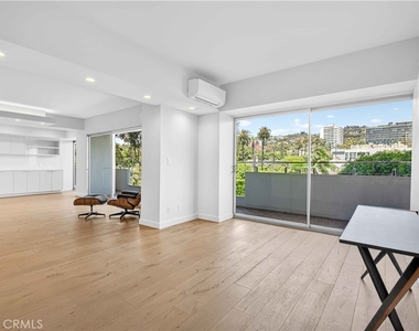 838 N Doheny - Photo Thumbnail 18