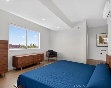 838 N Doheny - Photo Thumbnail 23