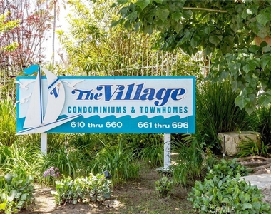 665 The Village - Photo Thumbnail 24