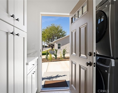 267 Olive - Photo Thumbnail 22