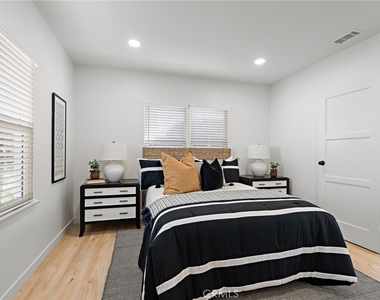 267 Olive - Photo Thumbnail 18