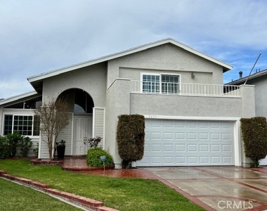 3571 Carnation - Photo Thumbnail 2