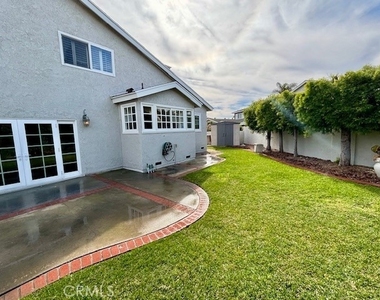 3571 Carnation - Photo Thumbnail 8