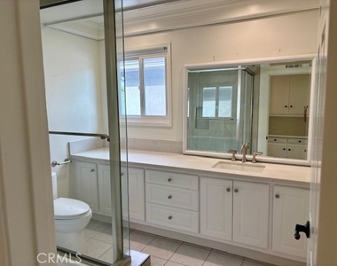 3571 Carnation - Photo Thumbnail 34