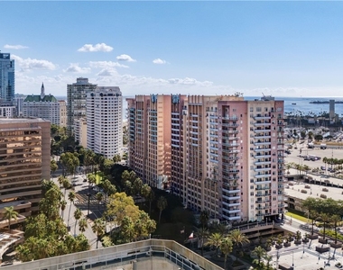 388 E Ocean - Photo Thumbnail 5