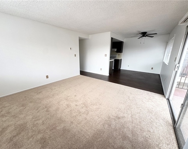 1236 W 8th - Photo Thumbnail 2