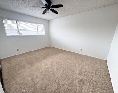 1236 W 8th - Photo Thumbnail 7