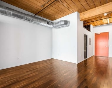 530 S Hewitt Street - Photo Thumbnail 9