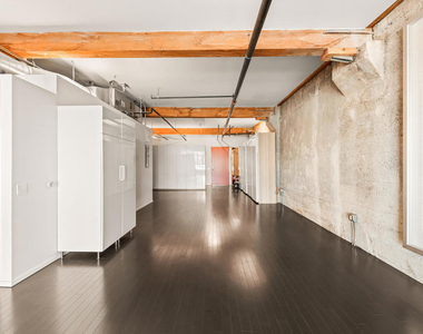 530 S Hewitt Street - Photo Thumbnail 15