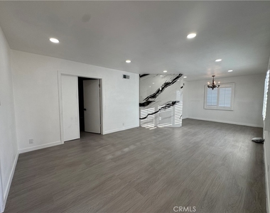 12702 Woodland - Photo Thumbnail 17