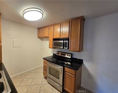 1345 Cabrillo Park Drive - Photo Thumbnail 3