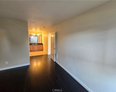 1345 Cabrillo Park Drive - Photo Thumbnail 13