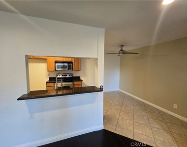 1345 Cabrillo Park Drive - Photo Thumbnail 4