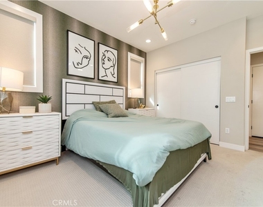824 S Harbor Blvd - Photo Thumbnail 20