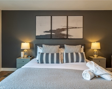 409 W Sierra - Photo Thumbnail 10
