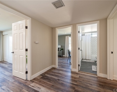 409 W Sierra - Photo Thumbnail 14