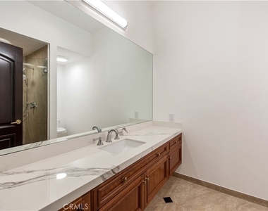 1578 Jade Street - Photo Thumbnail 17
