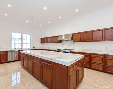 1578 Jade Street - Photo Thumbnail 20