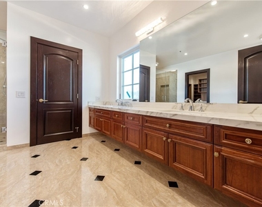 1578 Jade Street - Photo Thumbnail 35