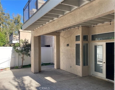 357 S San Vicente Lane - Photo Thumbnail 14