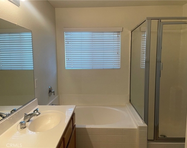 13533 Princeton Drive - Photo Thumbnail 10
