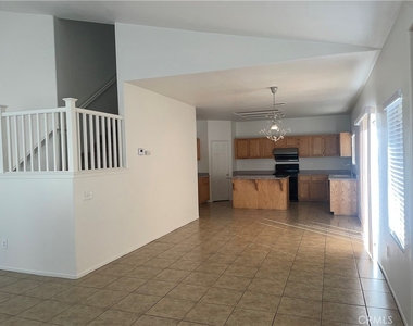 13533 Princeton Drive - Photo Thumbnail 5