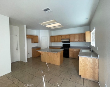 13533 Princeton Drive - Photo Thumbnail 7