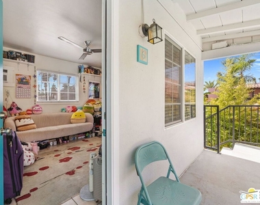 1674 S Via Salida - Photo Thumbnail 10