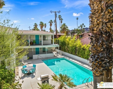 1674 S Via Salida - Photo Thumbnail 2