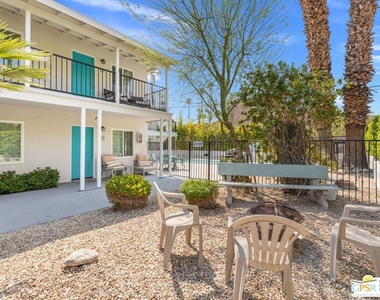 1674 S Via Salida - Photo Thumbnail 33