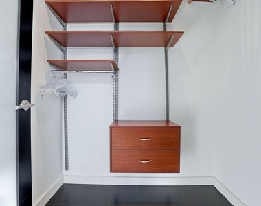 125 Pacific Street - Photo Thumbnail 16