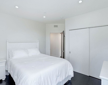 125 Pacific Street - Photo Thumbnail 11