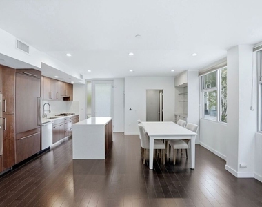 125 Pacific Street - Photo Thumbnail 9